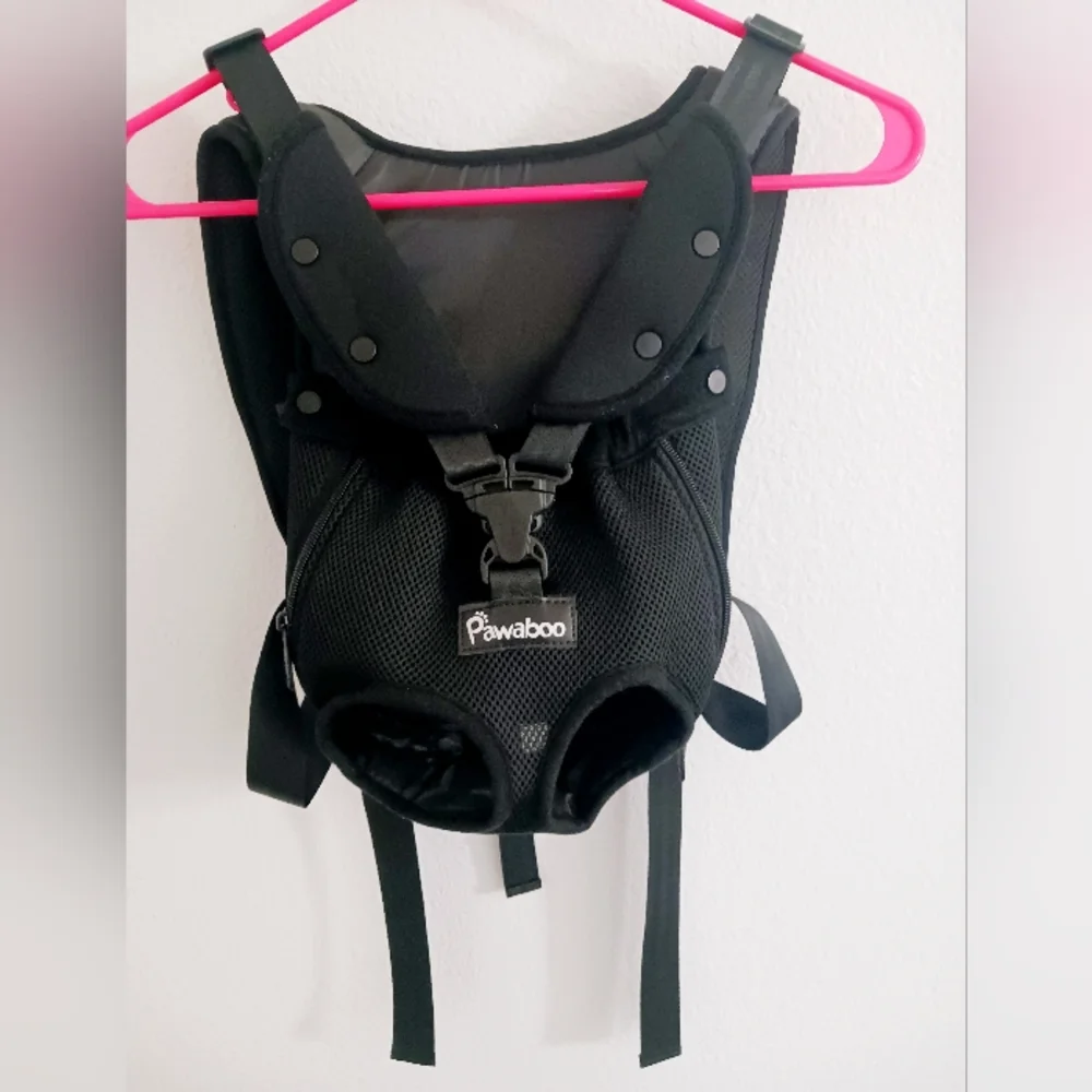 Pawaboo Black Pet Carrier Backpack, NWOT. Size S